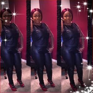 Meet your Posher, Tee